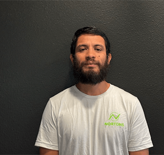 Jose Mendoza Guttering Director
